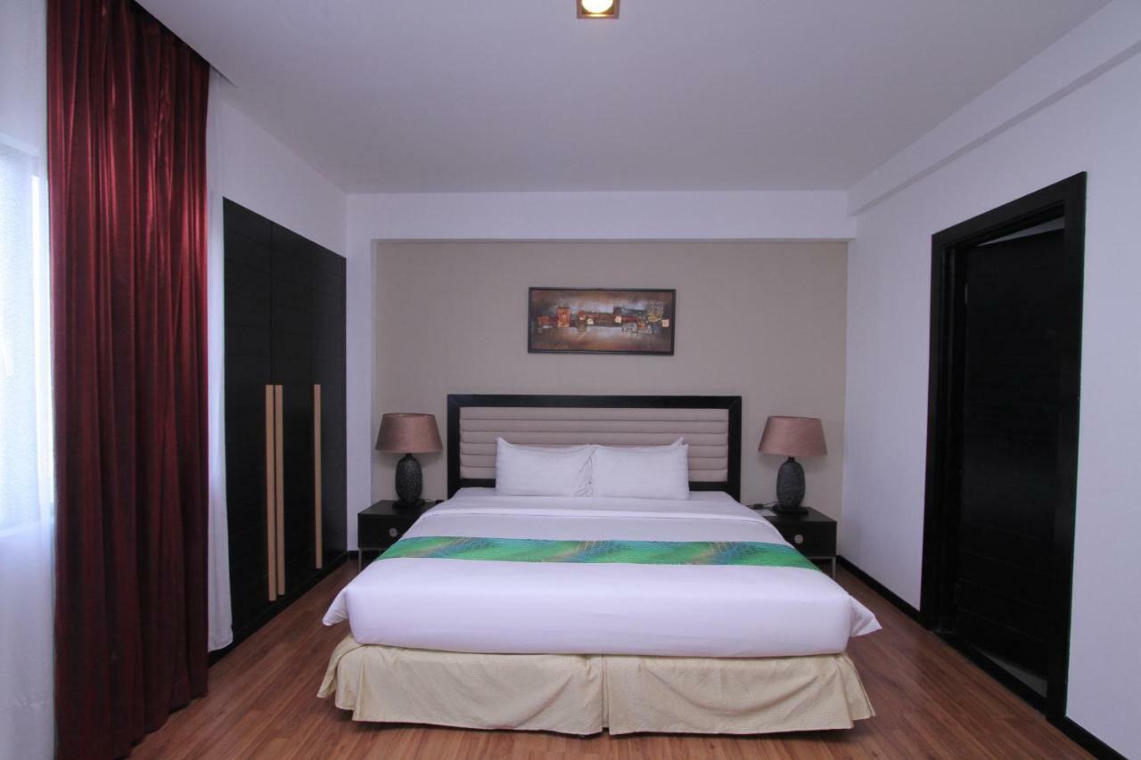 Likas Square - Kk Apartment Suite Κότα Κιναμπαλού Εξωτερικό φωτογραφία